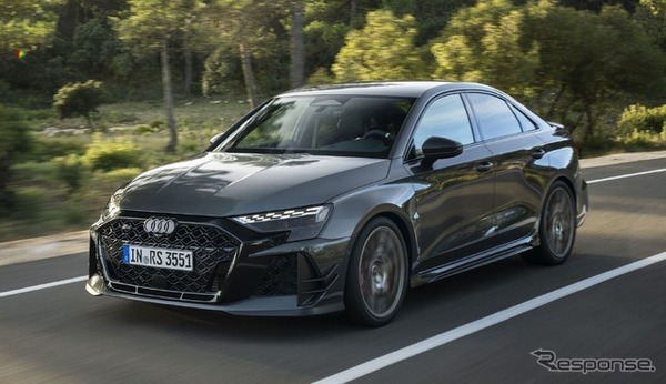 アウディRS 3 competition limited