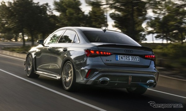 アウディRS 3 competition limited