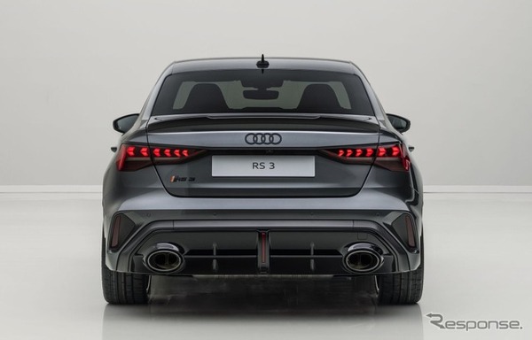 アウディRS 3 competition limited