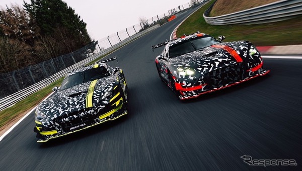 メルセデスAMG『GTブラックシリーズ』（左）とGT3次期型のプロトタイプ