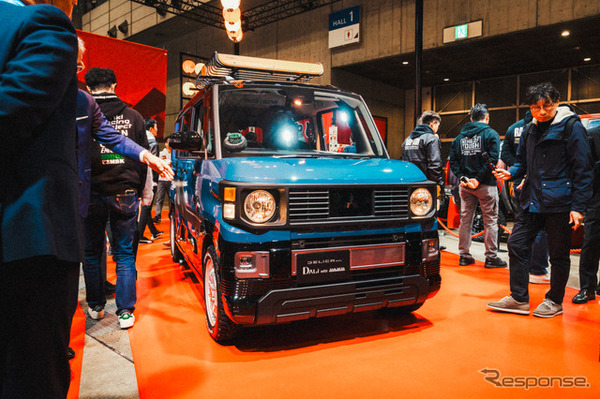 東京オートサロン2026の三菱ブースに展示された「DAMD DELICA MINI DALI」