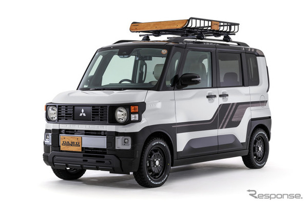 「DAMD DELICA MINI DALI」ホワイトパール・ブラックマイカ
