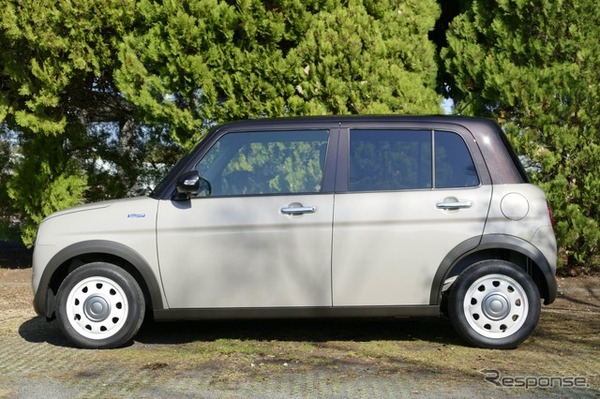 スズキ・アルトラパンLC HYBRID X（2WD・CVT）