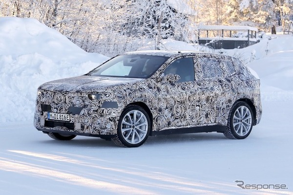 BMW iX1 次期型のプロトタイプ