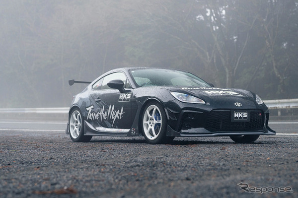 トヨタ GR86【HKS】