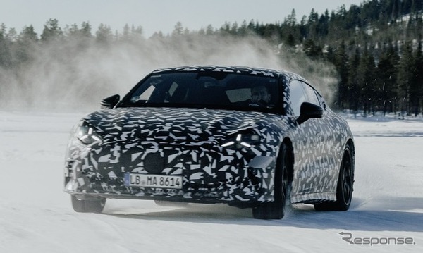 メルセデスAMG GT 4ドアクーペ 新型（プロトタイプ）