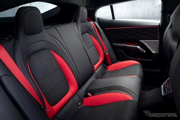 メルセデスAMG GT 4ドアクーペ 新型