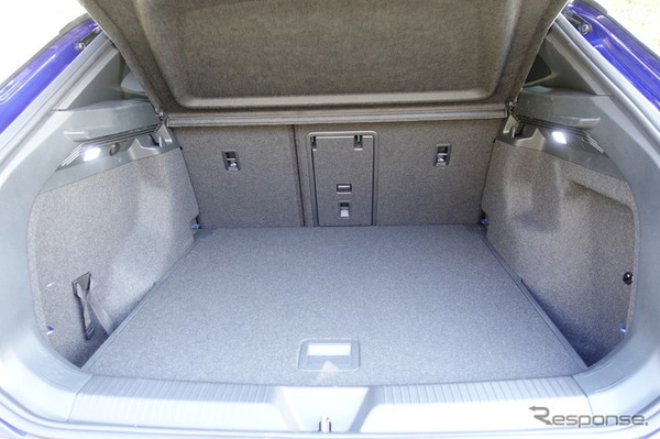 VW ID.4 プロ