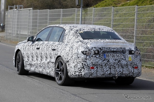 メルセデスAMG EクラスEQ プロトタイプ　