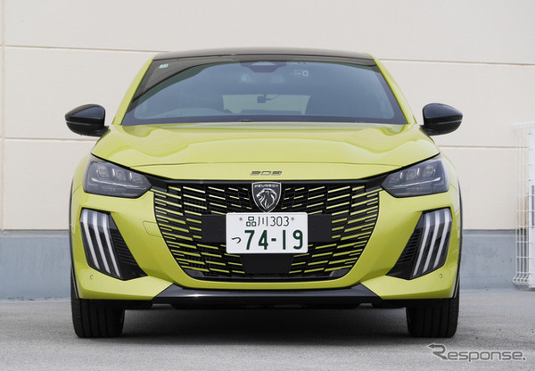 プジョー 208 GTハイブリッド