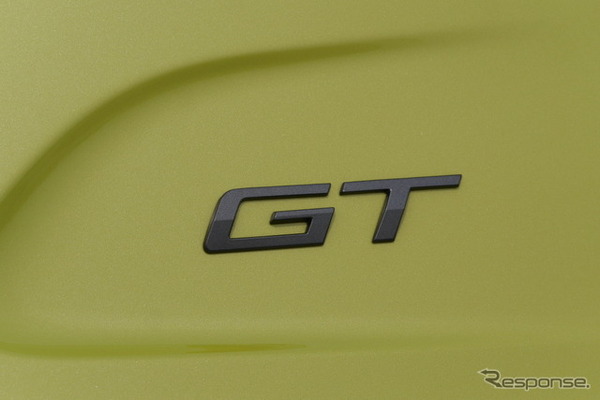 プジョー 208 GTハイブリッド