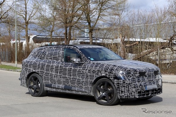 BMW iX5 M70 新型のプロトタイプ