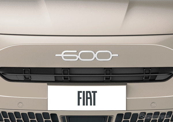 フィアット 600 Hybrid La Prima Caffelatte