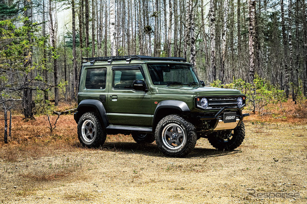 RAYS gramLIGHTS 57FR-X（グラスブラック/リムDC）× SUZUKI ジムニーシエラ