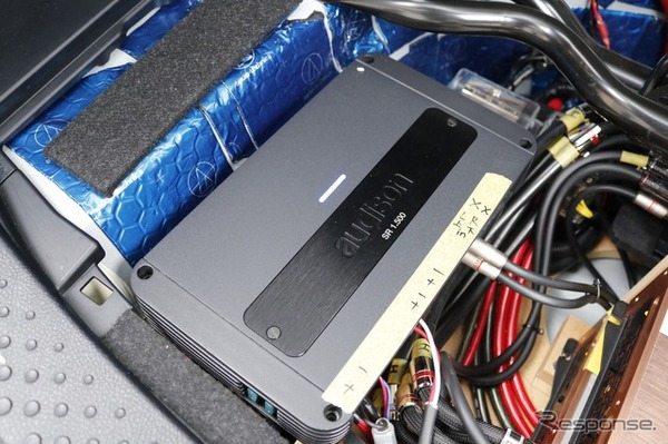 サブウーファーをドライブするパワーアンプとしてはオーディソンのSR1.500 MK2をチョイスした。