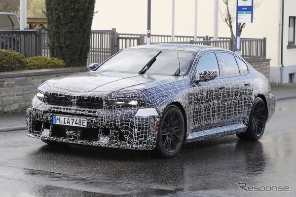 BMW M5改良新型のプロトタイプ