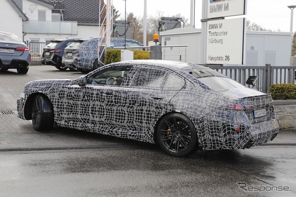 BMW M5改良新型のプロトタイプ