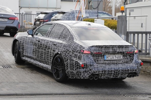 BMW M5改良新型のプロトタイプ