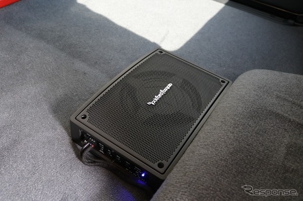 ランクル70の音が激変！ AMラジオ級の純正サウンドから本格カーオーディオへ［car audio newcomer］by 東京車楽　後編