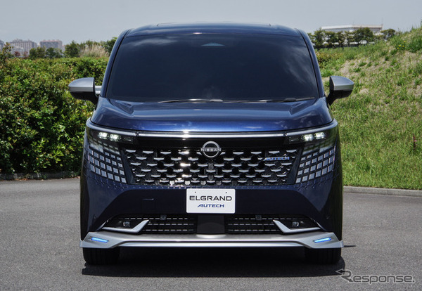 日産 エルグランド AUTECH