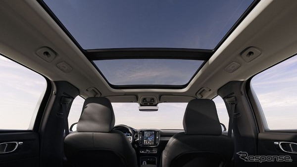 ボルボ XC40 Ultra B4 AWD Selection