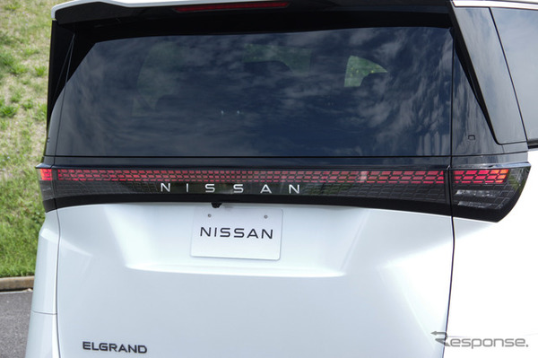 日産 エルグランド 新型