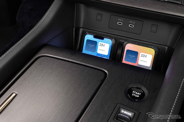 日産 エルグランド 新型の木目パネル