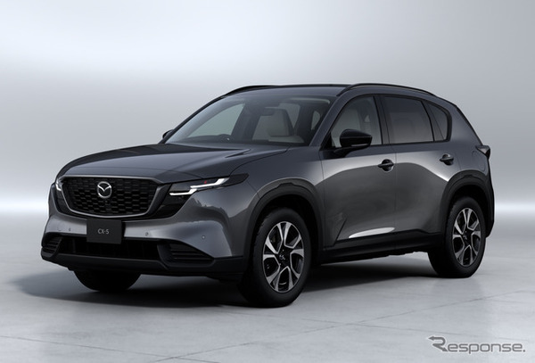 マツダ CX-5 新型（マシングレーメタリック）