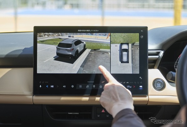 マツダ CX-5 新型の15.6インチディスプレイ