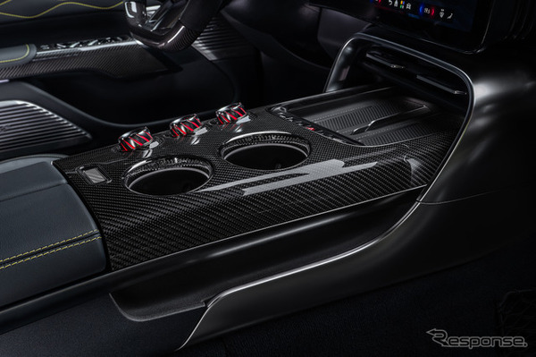 メルセデスAMG GT 4ドアクーペ新型