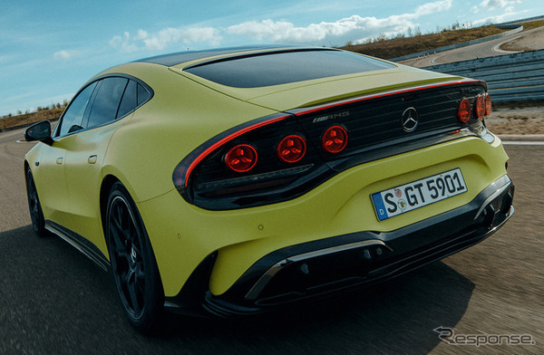 メルセデスAMG GT 4ドアクーペ新型