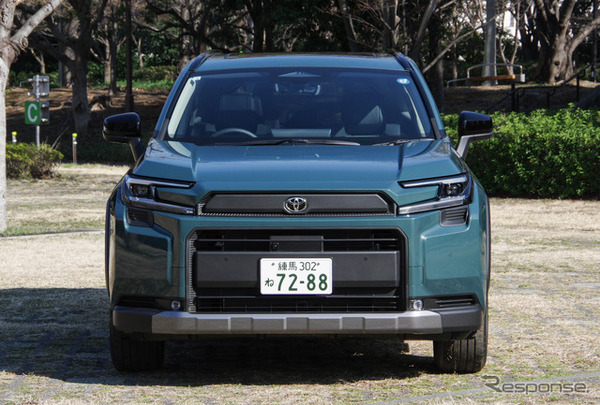 トヨタ RAV4 アドベンチャー ハイブリッド