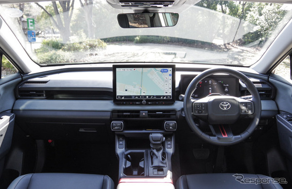 トヨタ RAV4 アドベンチャー ハイブリッド
