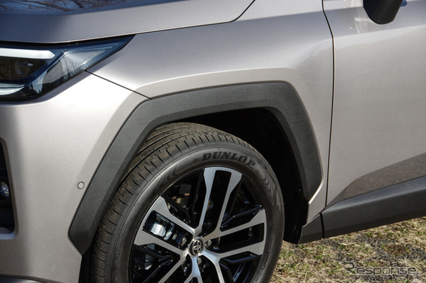 トヨタ RAV4 Z ハイブリッド