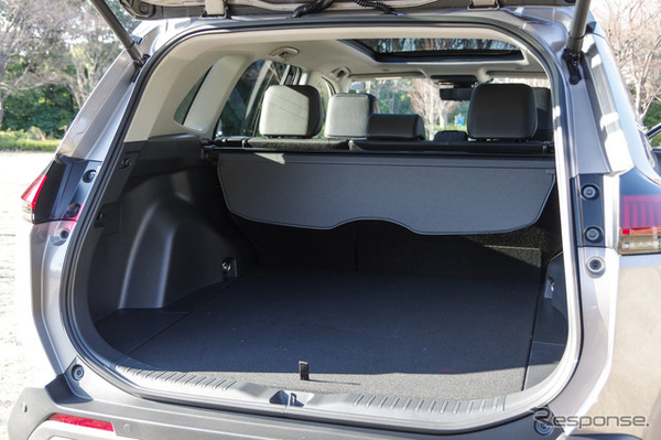トヨタ RAV4 Z ハイブリッド