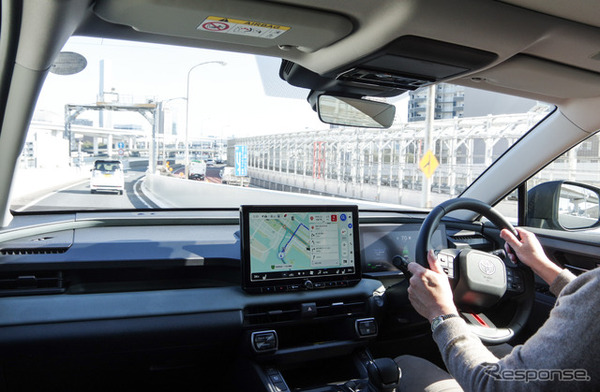 トヨタ RAV4 アドベンチャー ハイブリッド