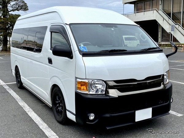 車の黒樹脂パーツが白くなる原因と対策、洗車後に差が出るメンテナンス方法～Weeklyメンテナンス～