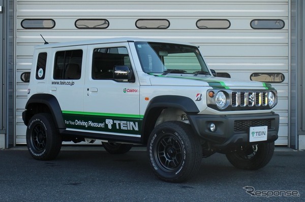 テイン 4x4ダンパースポーツ　ジムニーノマド装着例（基準車高純正比　フロント：55mmアップ / リア：45mmアップ）