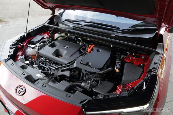 トヨタ RAV4 PHEV GRスポーツ