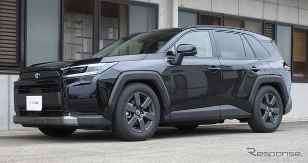 サステックプロCR　RAV4装着例（最下部車高：フロント 55mmダウン / リア 54mmダウン）