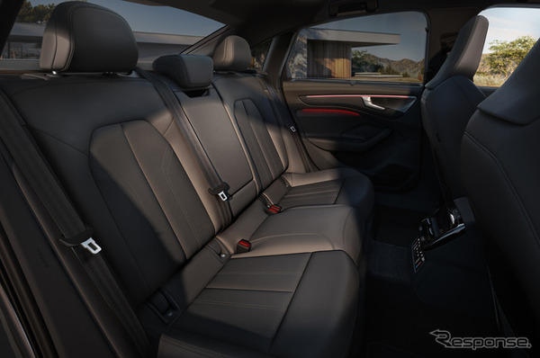 アウディ A6 新型
