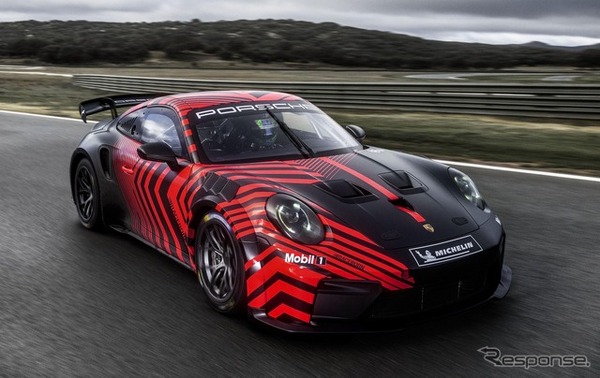ポルシェ『911 GT4 R』