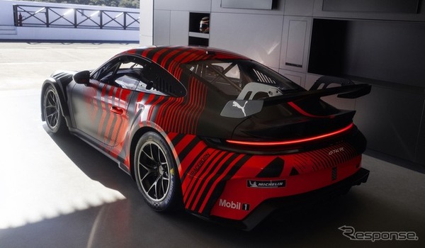 ポルシェ『911 GT4 R』