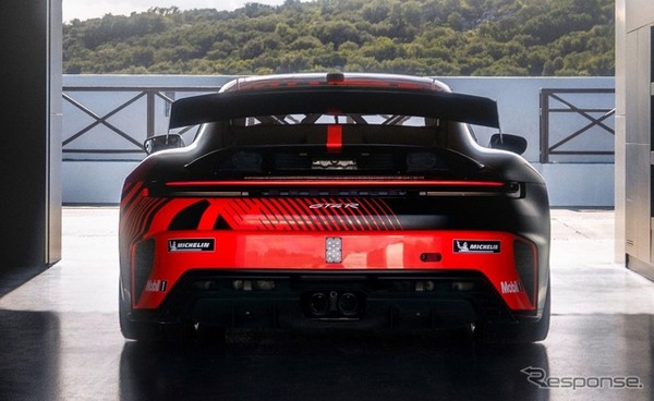 ポルシェ『911 GT4 R』