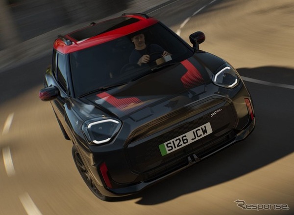 MINI ジョン・クーパー・ワークス・エースマンEの「TRACK STYLE EDITION」