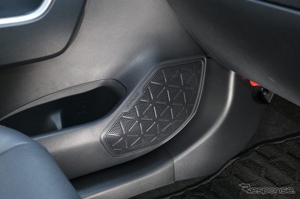 RAV4の純正オーディオから一変！ スピーカー交換で始まった音作り［car audio newcomer］by サウンドステーション SUBLIME　前編