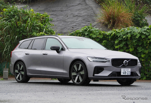 ボルボ V60 PHEV