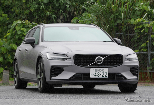 ボルボ V60 PHEV