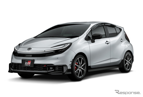 GRパーツを装着した新型トヨタ『アクア』