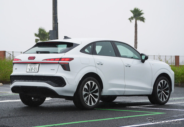 アウディ Q3スポーツバック TFSI クワトロ